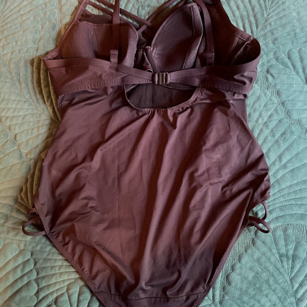 Bravissimo Sexy Criss Cross Swimsuit - Picture 2 of 4